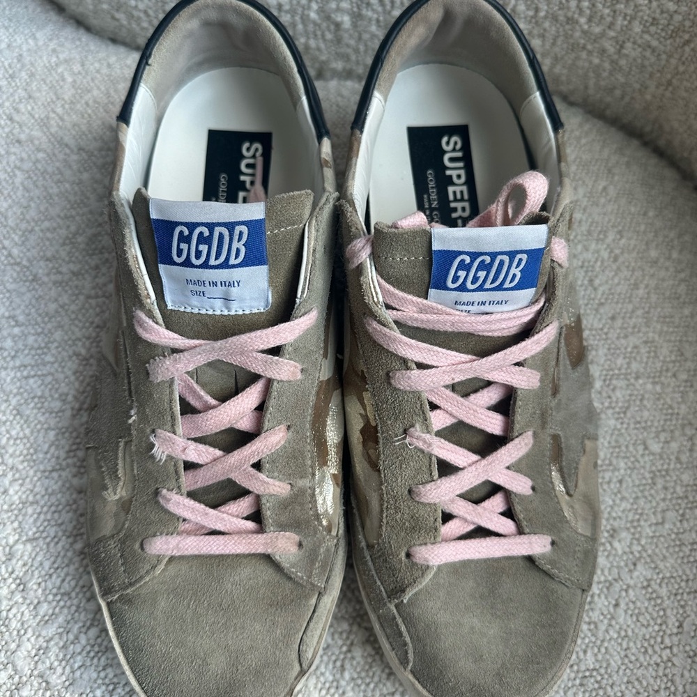 Golden Goose Sneakers size 39 (8.5)